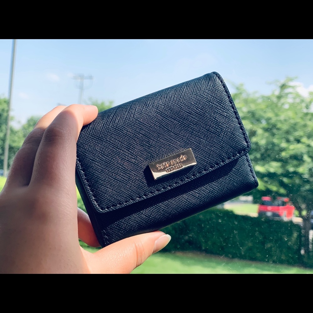 NEW KATE SPADE CARD HOLDER WALLET BLACK